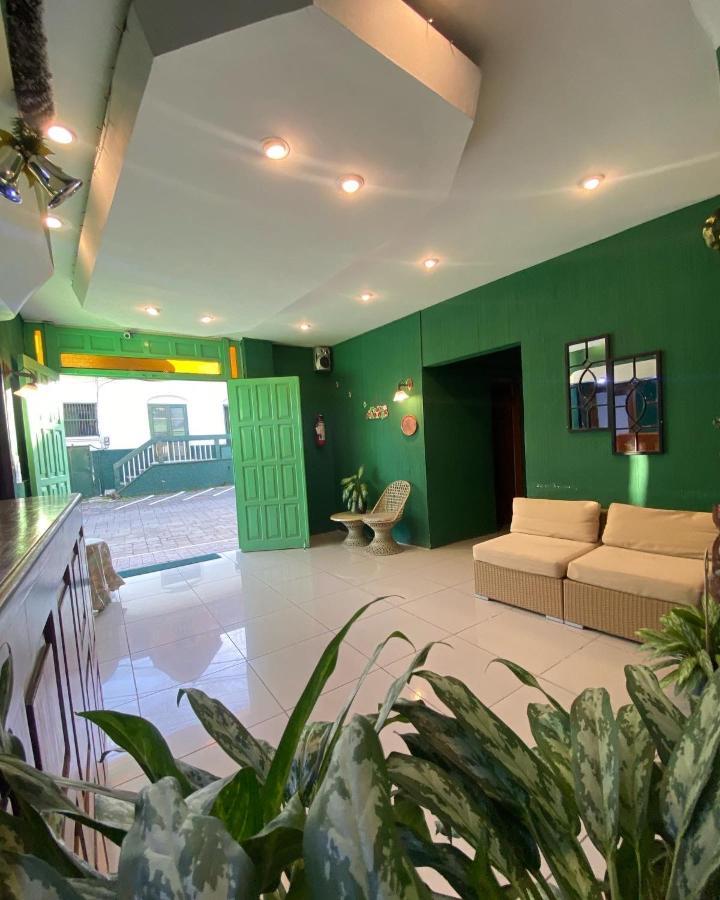 Hotel Sabana Flores Extérieur photo