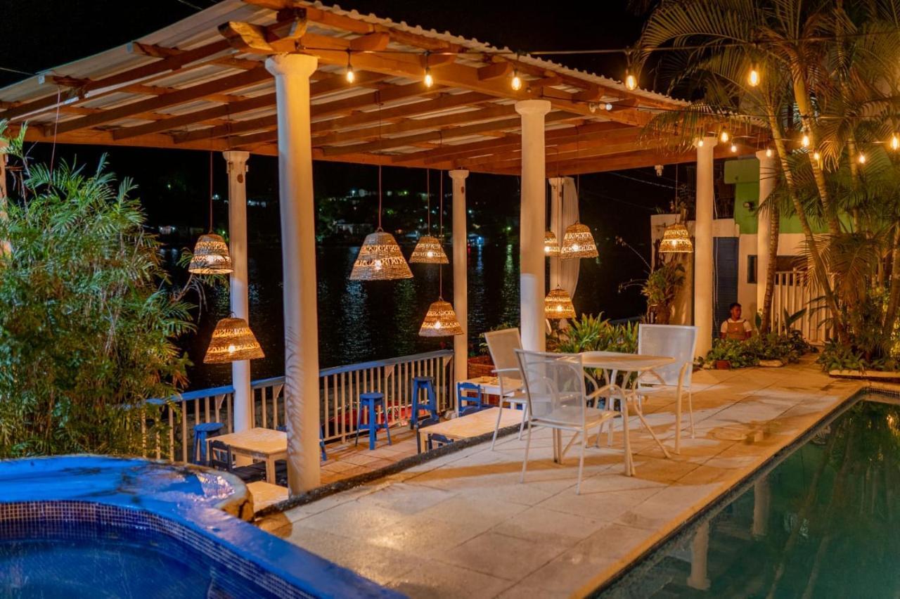 Hotel Sabana Flores Extérieur photo