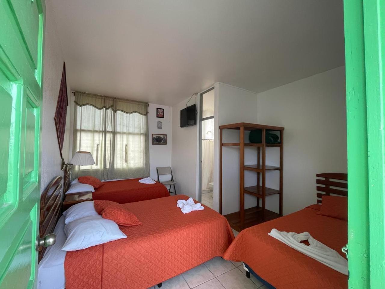 Hotel Sabana Flores Extérieur photo