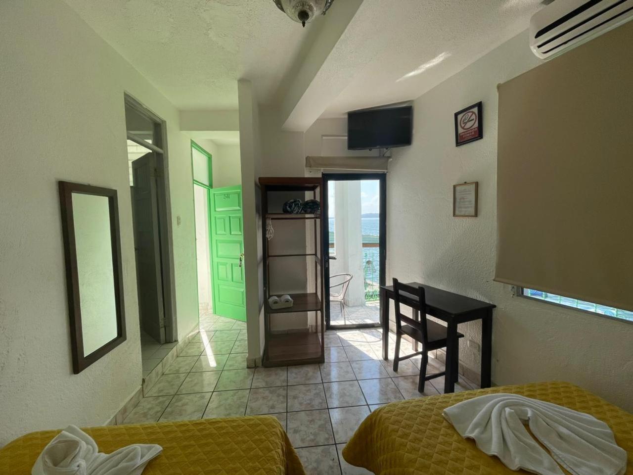 Hotel Sabana Flores Extérieur photo
