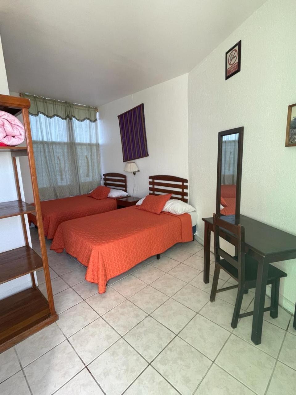 Hotel Sabana Flores Extérieur photo