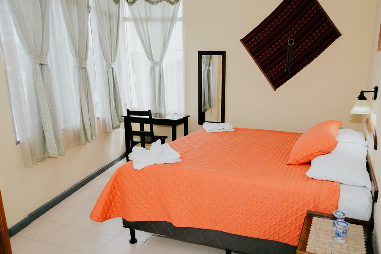 Hotel Sabana Flores Extérieur photo